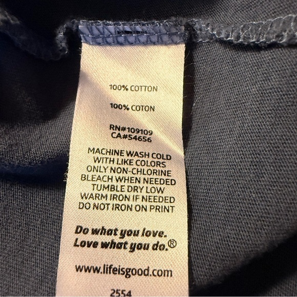Life is Good | Women's Blue Graphic Tee | 100% Cotton | Sz L - Picture 6 of 7